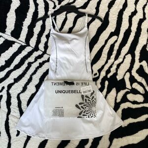 UNIQUEBELLA WHITE ATHLETIC DRESS w/ Reflective Waist/Built in Bra/shorts - XS!
